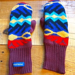 Pendleton Unisex Fleece Lined Mittens